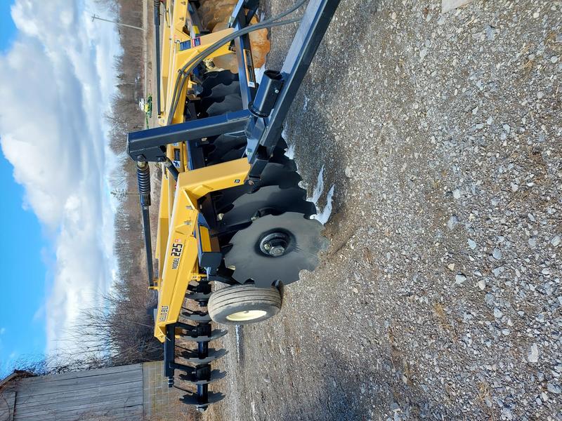 Tillage  Kello-Bilt 8ft Offset Disc Photo